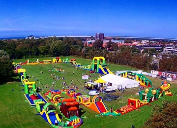 The longest inflatable Obstacle Course in the world! 600m